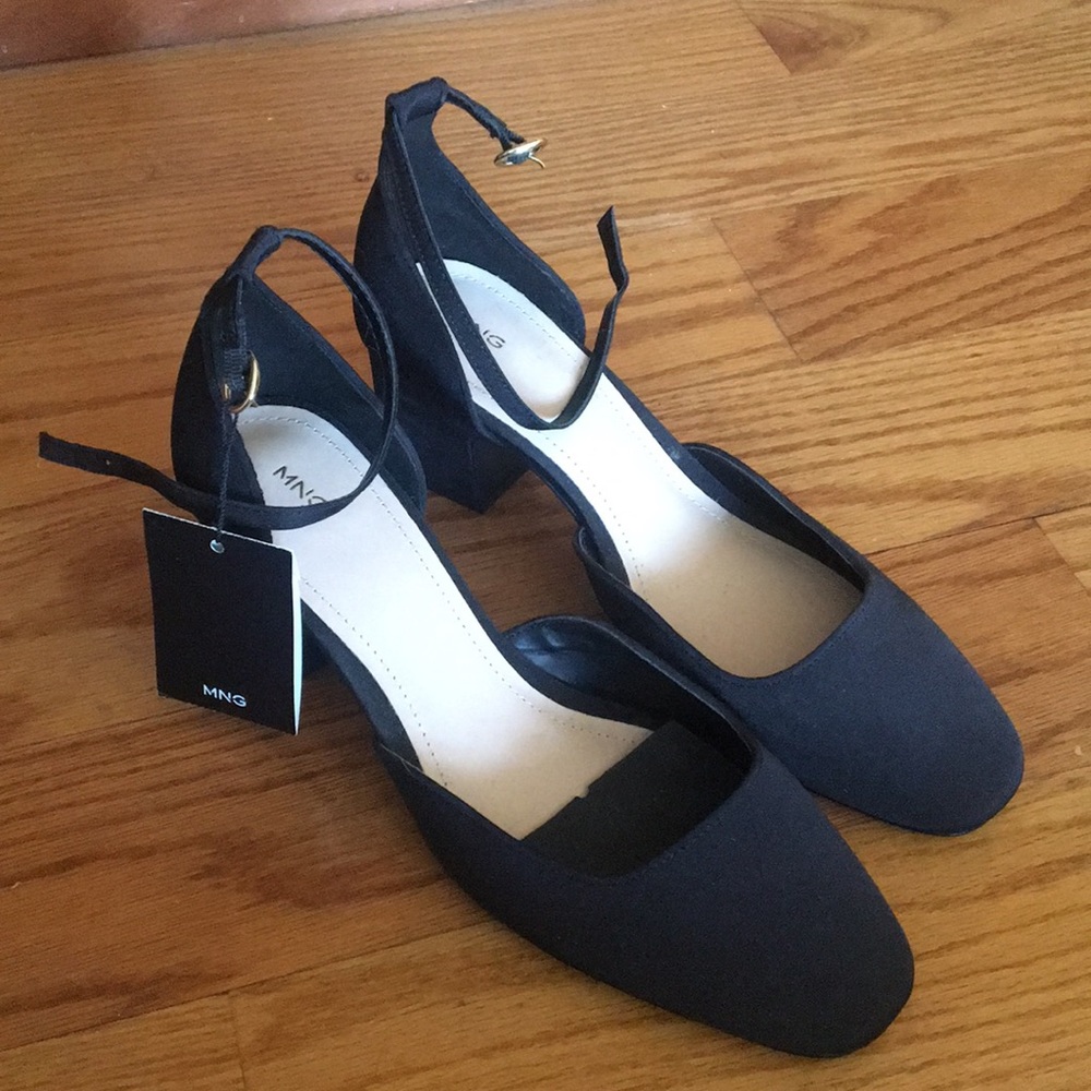 Black block heel pumps with ankle strap